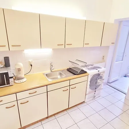 Apartment Te Huur In